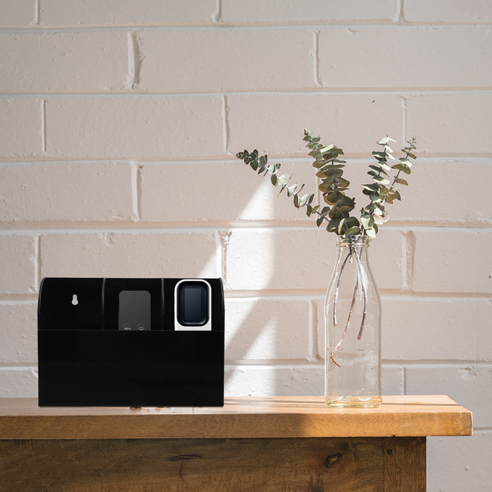 Wall Remote Controller Storage - Controller Charging Stand ulasan dan harga